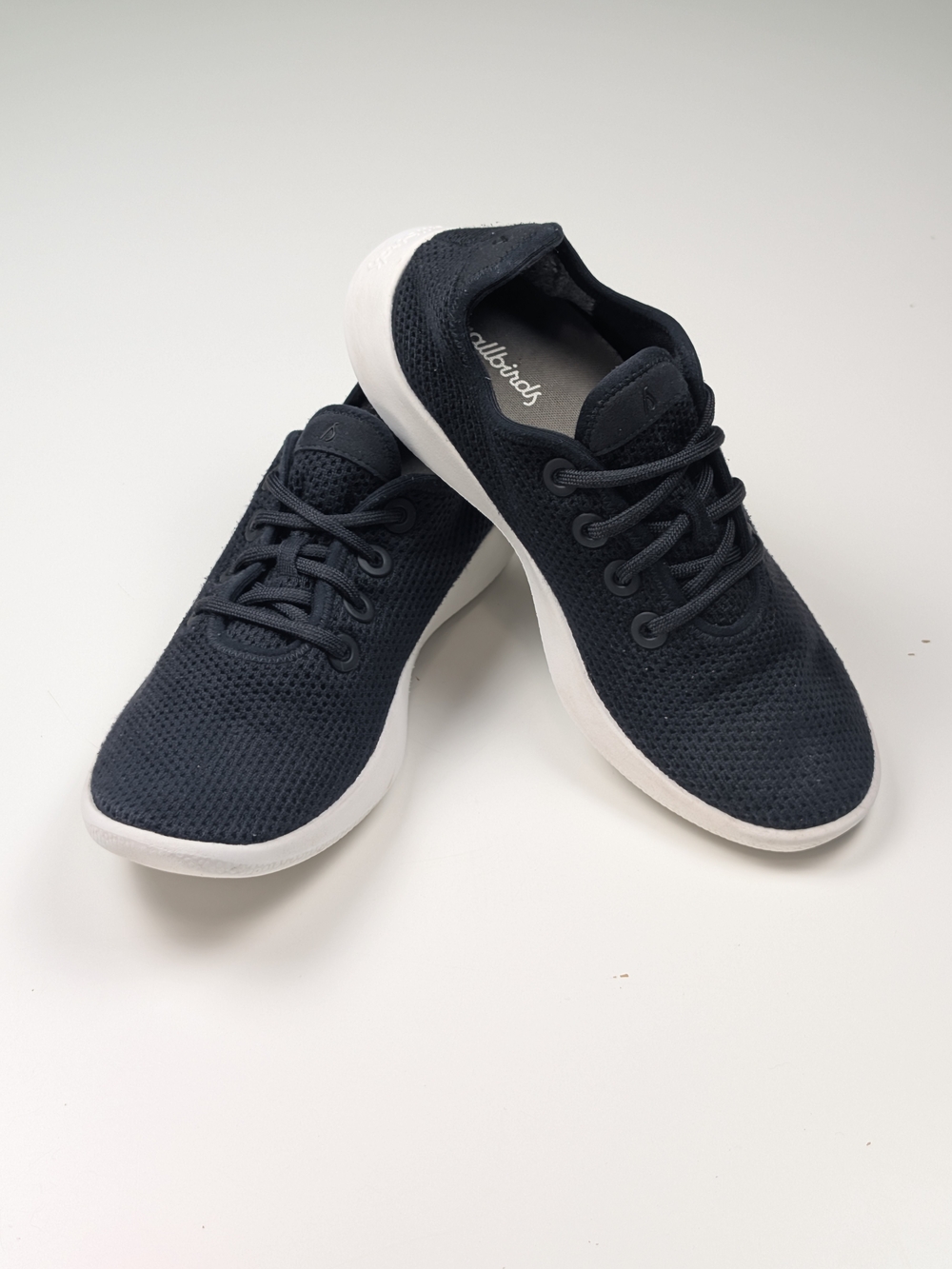 Allbirds Tree Runners Womens Size 8 Black Eucalyptus Walking Shoes Sneakers